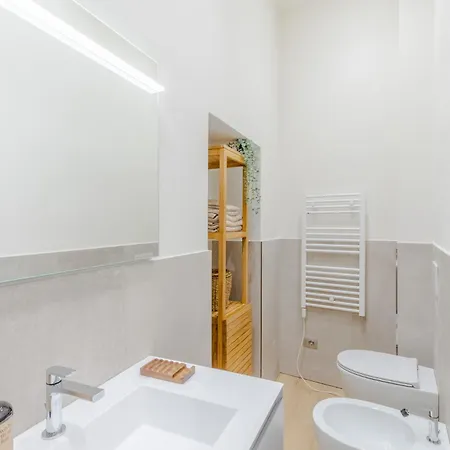 Casa Lazzaro Contemporary Ground Floor Apartment