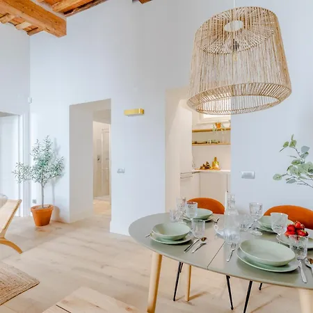 Casa Lazzaro Contemporary Ground Floor * Lucca